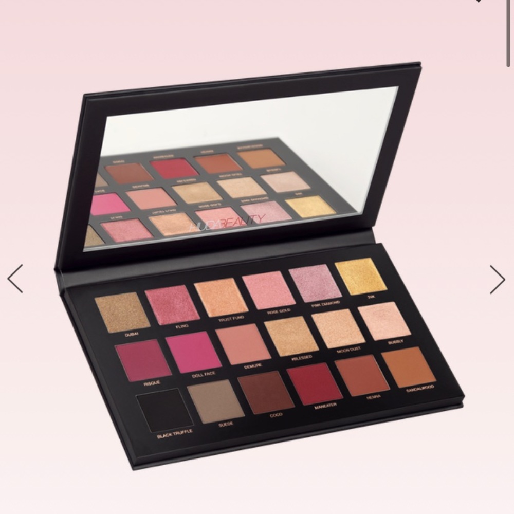 Huda Beauty Rose Gold Reamastered Pallet
